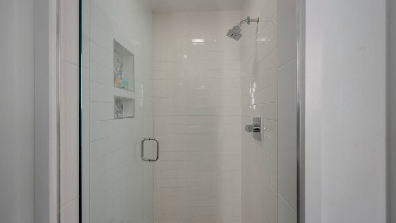 Photo of Bathroom in Charlotte Park