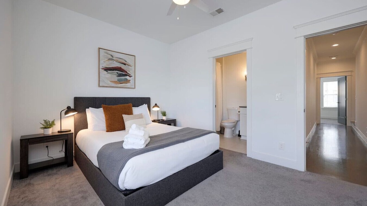 Photo of Bedroom in Charlotte Park