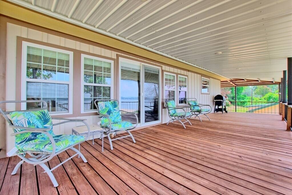 Photo of Outdoor in Milam