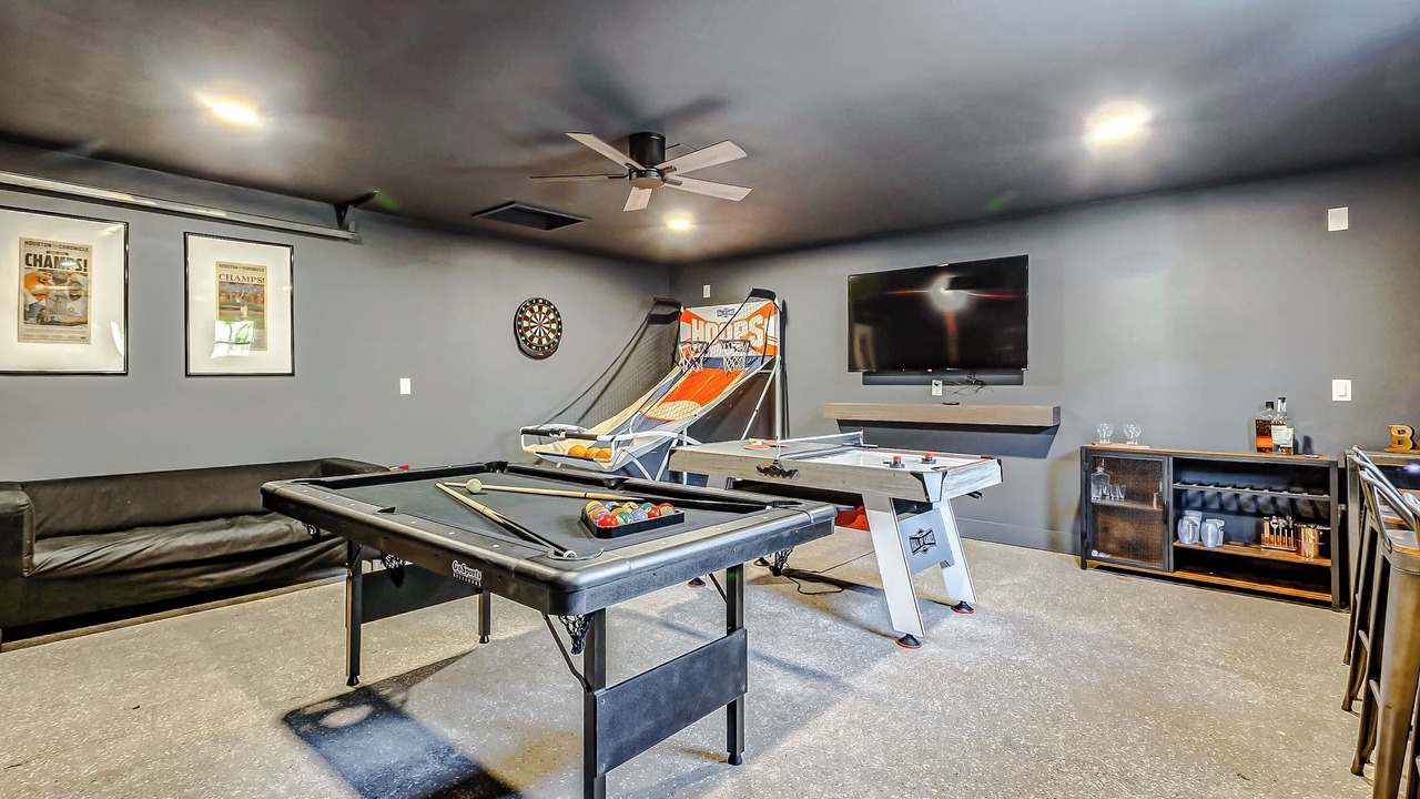 Photo of Livingroom in Foster Place