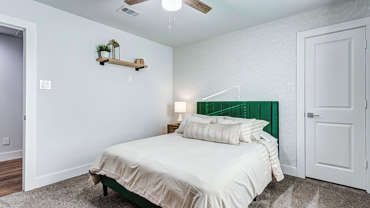 Photo of Bedroom in Foster Place