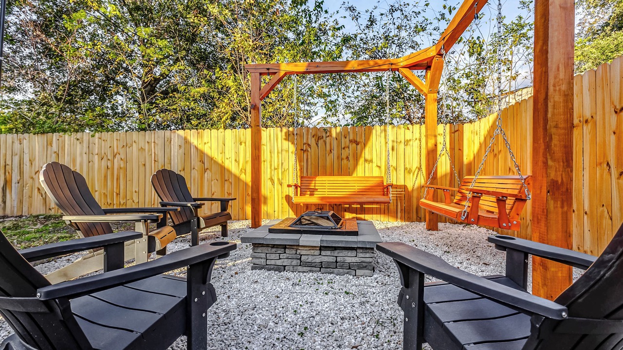 Photo of Patio Balcony in Foster Place