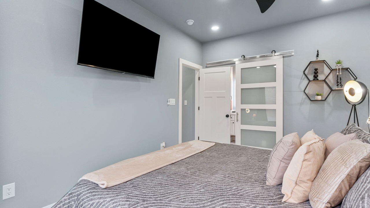 Photo of Bedroom in Tulsa
