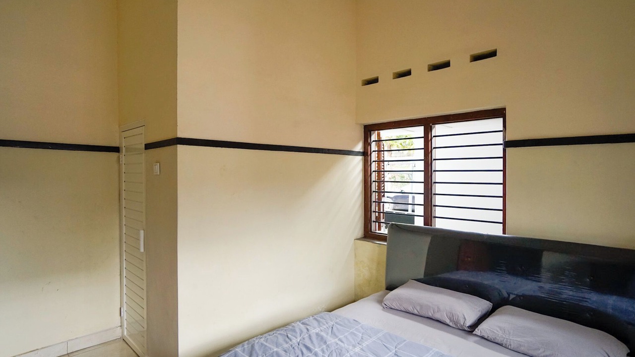 Photo of Bedroom in Sidomulyo