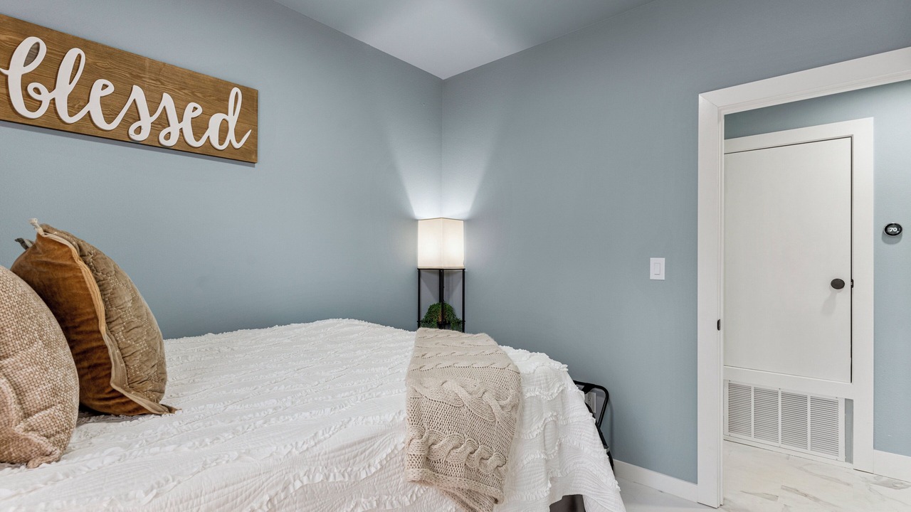 Photo of Bedroom in Tulsa