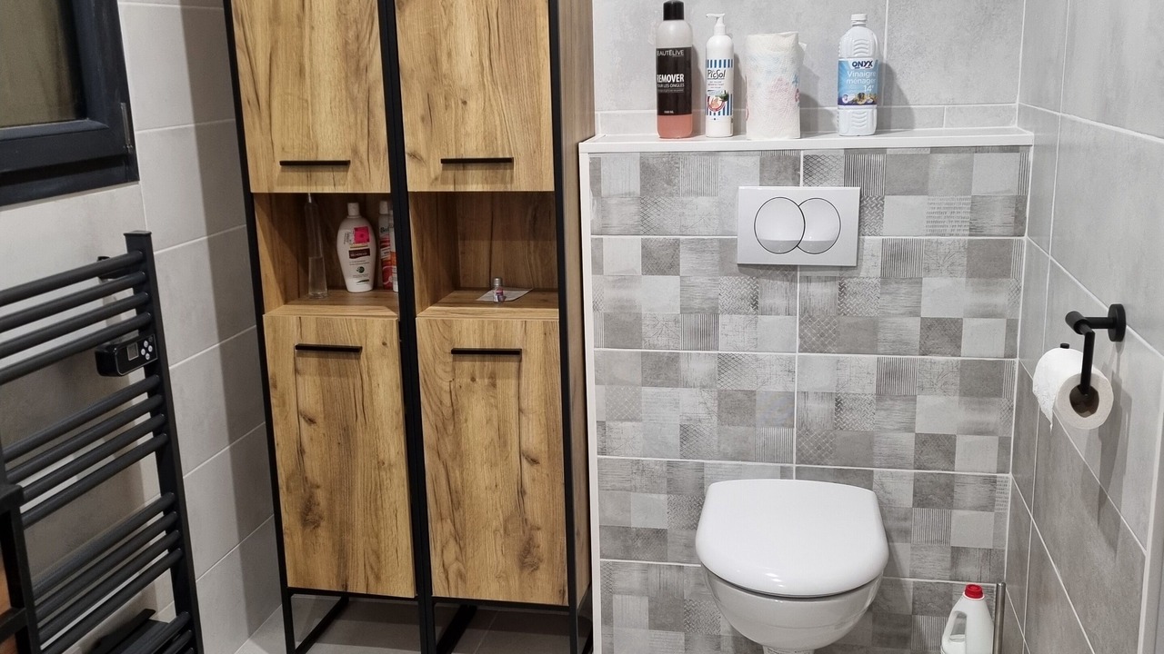 Photo of Bathroom in Peret