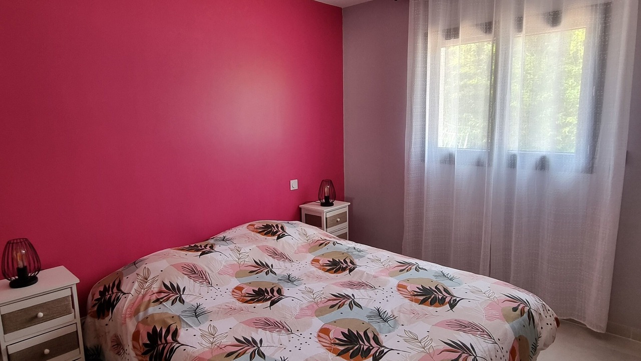 Photo of Bedroom in Peret