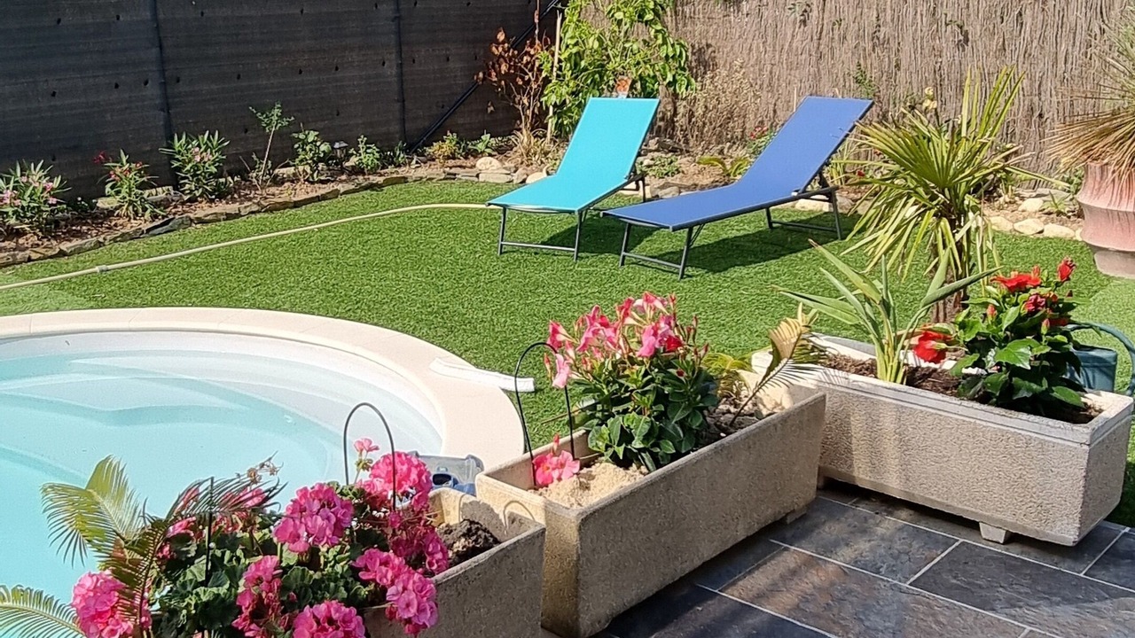 Photo of Outdoor in Peret