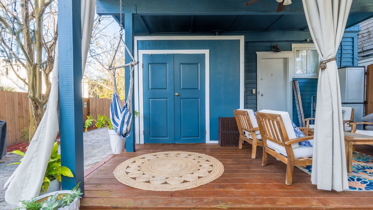 Photo of Patio Balcony in Riverside