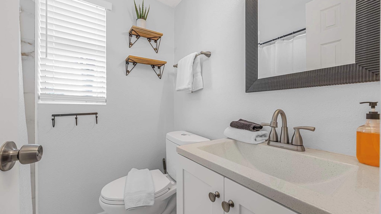 Photo of Bathroom in Orlando Beach