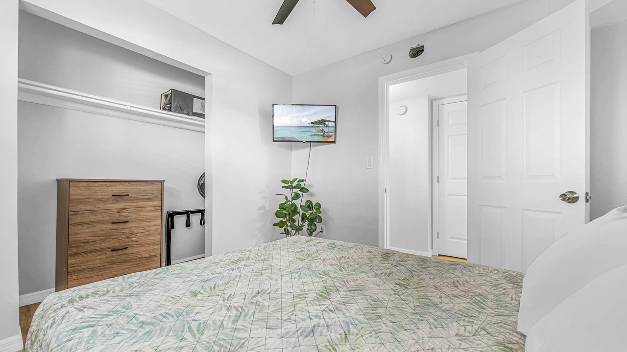Photo of Bedroom in Orlando Beach