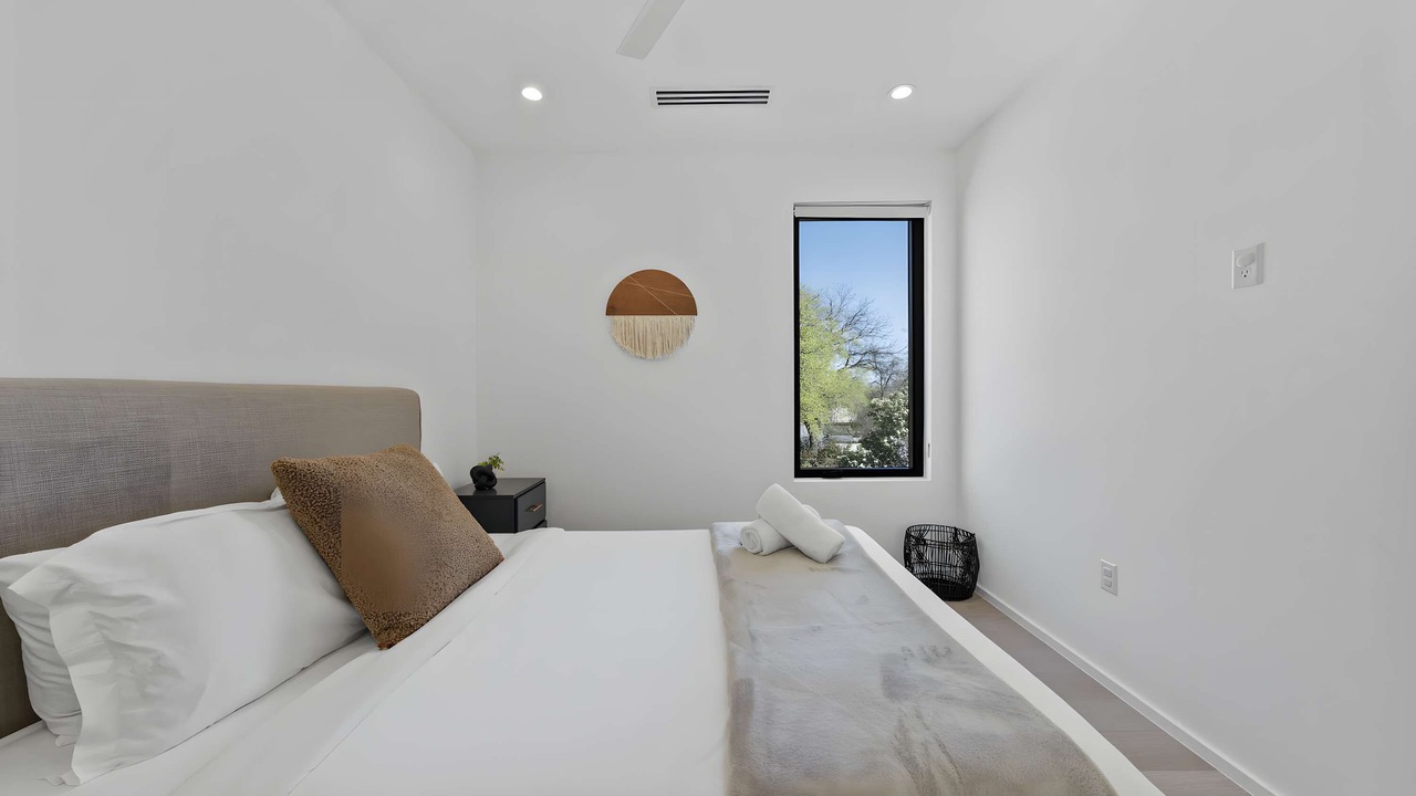 Photo of Bedroom in Barton Heights