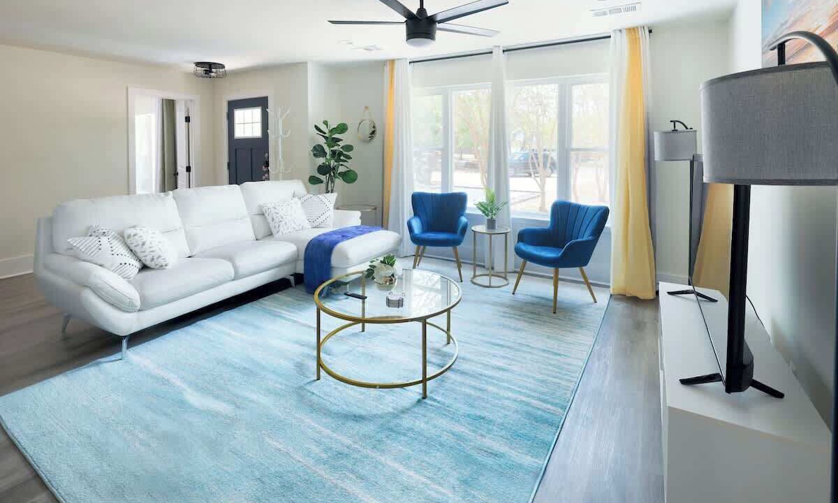Photo of Livingroom in Onion Creek Meadows