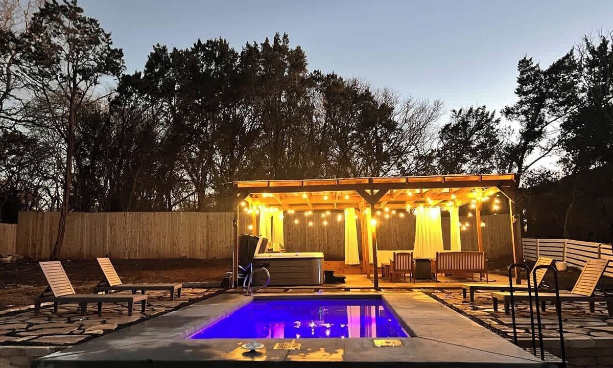Photo of Outdoor in Onion Creek Meadows