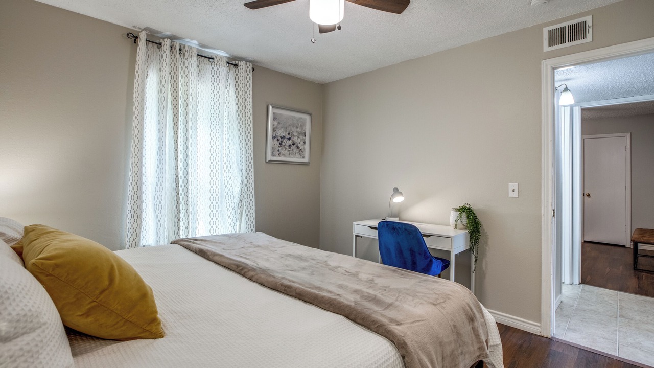 Photo of Bedroom in Frisco