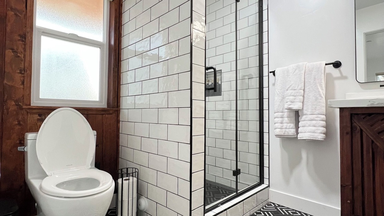 Photo of Bathroom in Apple Hill