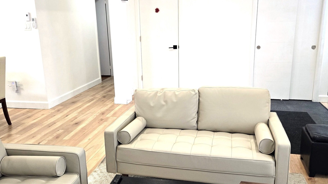 Photo of Livingroom in Sainte-Foy-Sillery-Cap-Rouge