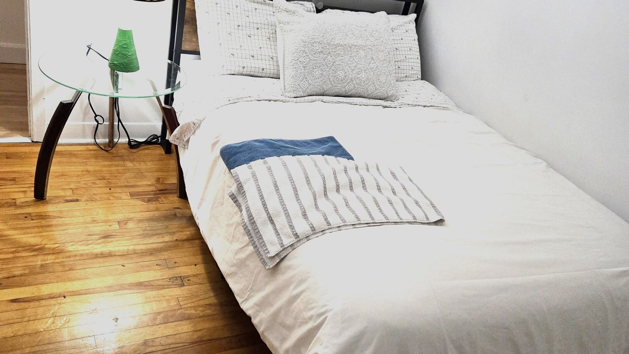 Photo of Bedroom in Sainte-Foy-Sillery-Cap-Rouge