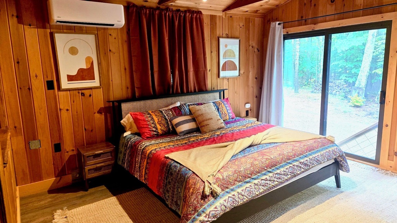 Photo of Others in Jay