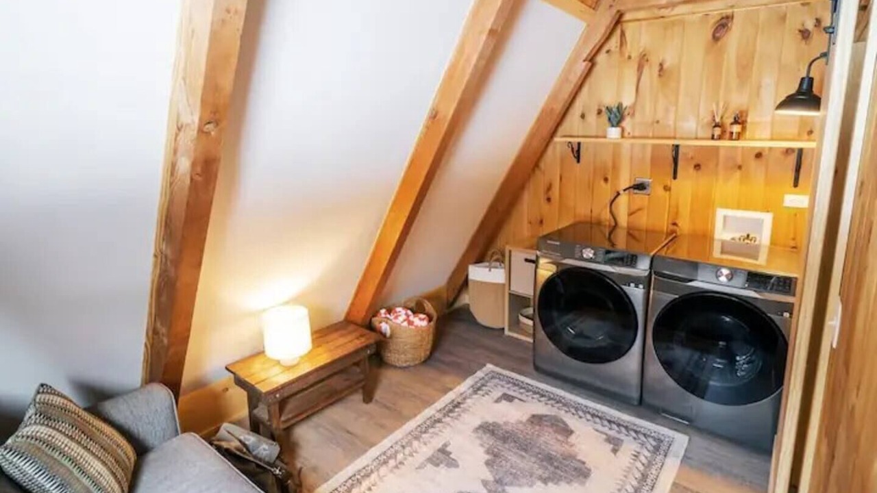 Photo of Others in Jay