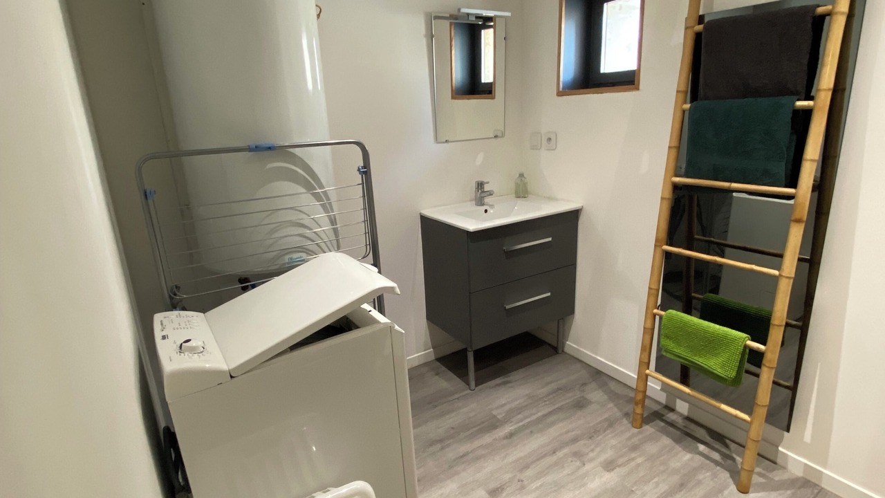 Photo of Bathroom in Herry