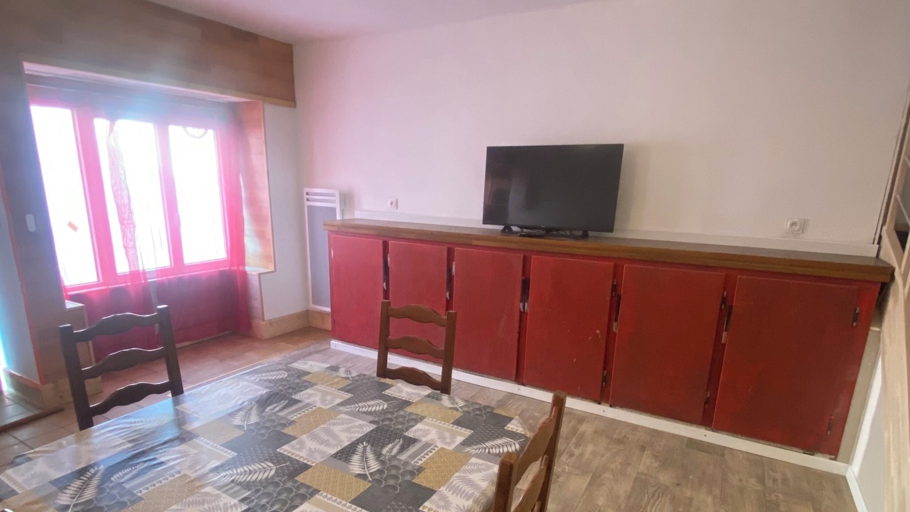 Photo of Others in Herry