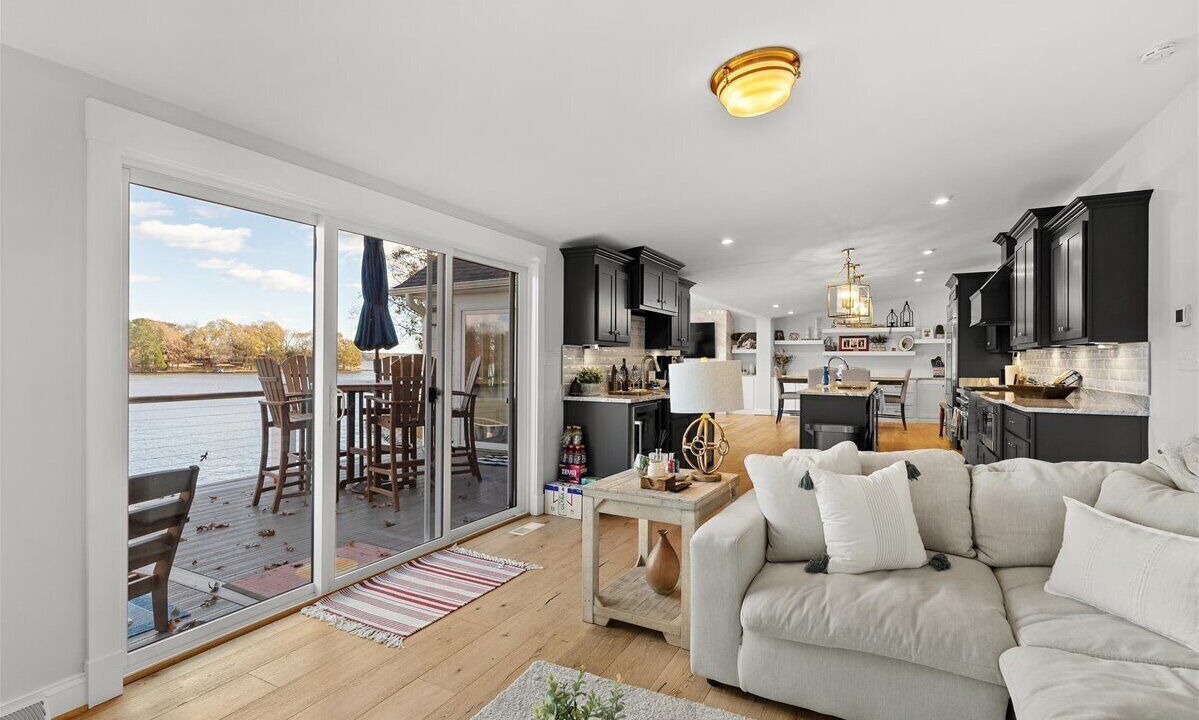 Photo of Livingroom in Morristown