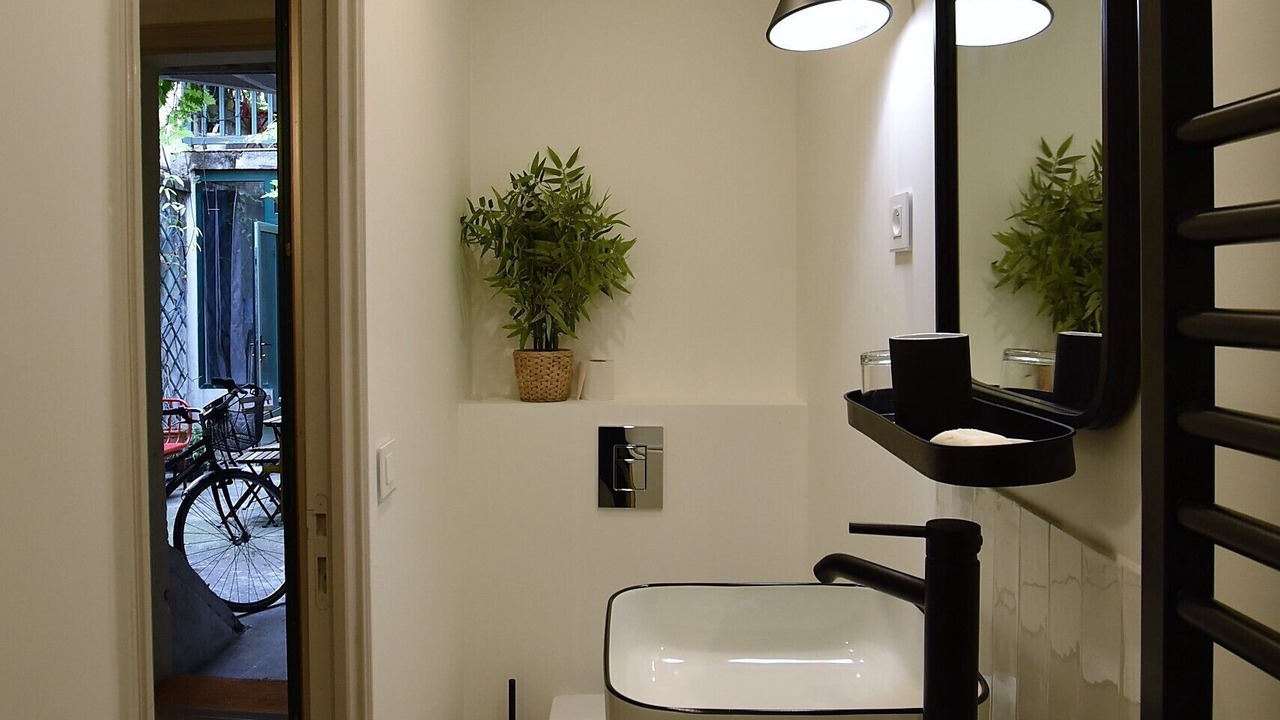 Photo of Bathroom in Plaisance