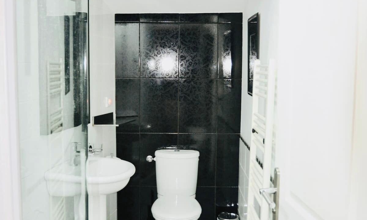 Photo of Bathroom in Alaigne
