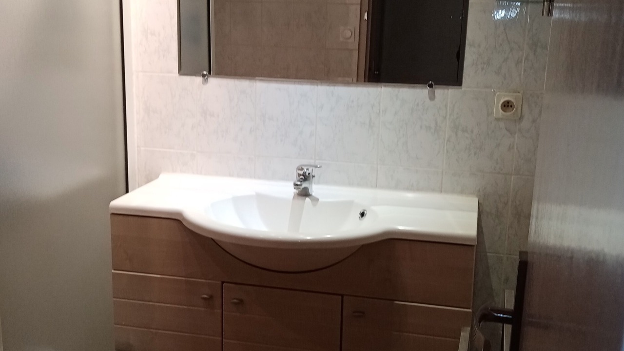 Photo of Bathroom in Tuchan
