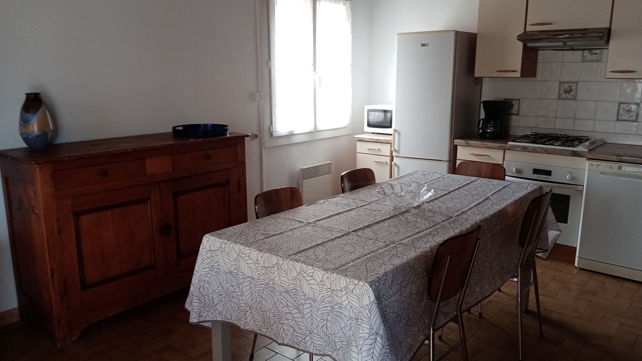 Photo of Kitchen in Tuchan