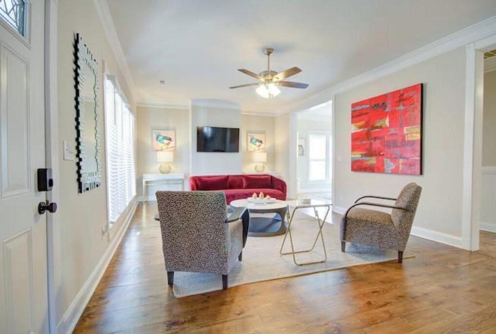 Photo of Livingroom in Madison