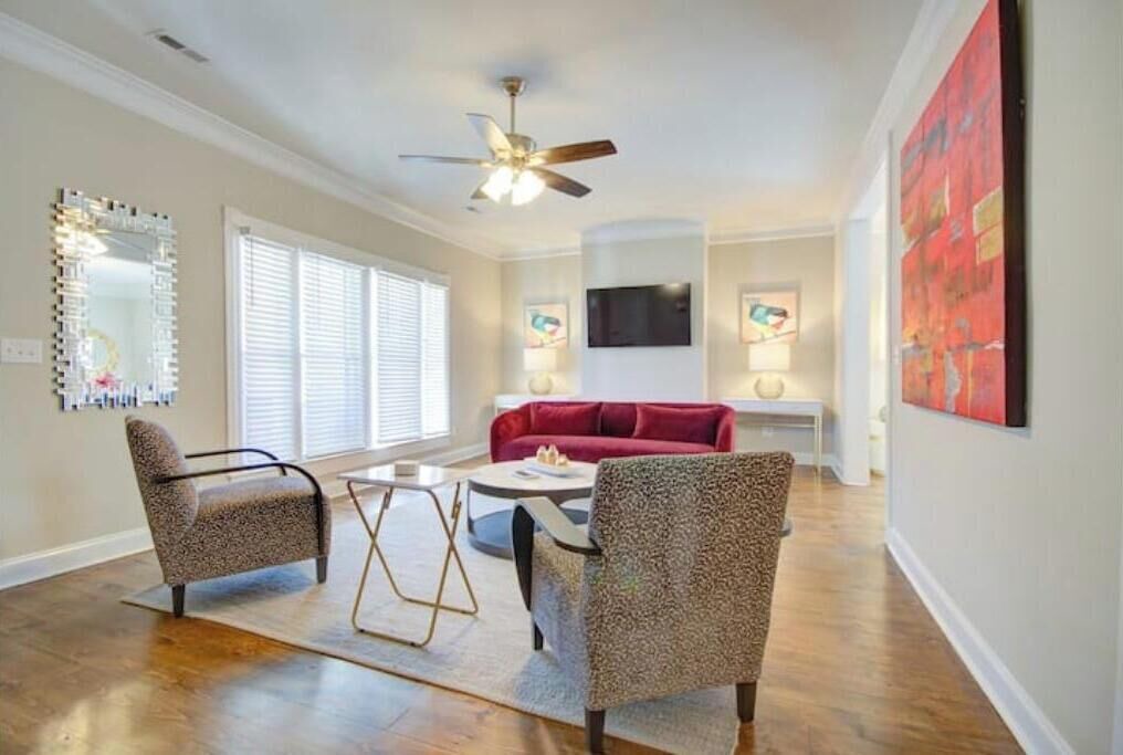 Photo of Livingroom in Madison