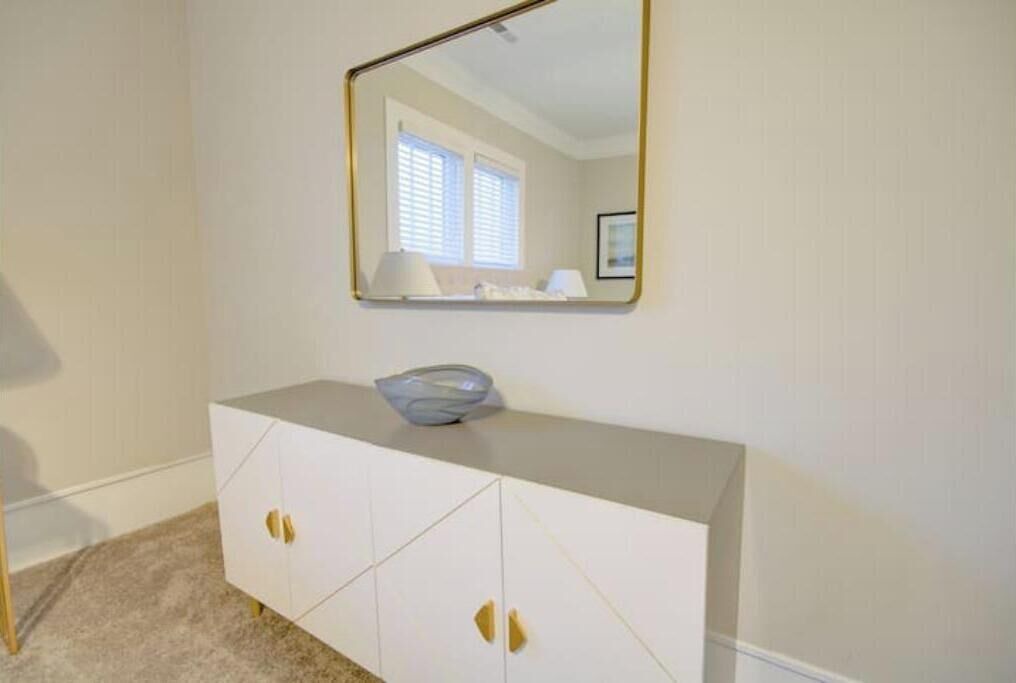 Photo of Others in Madison