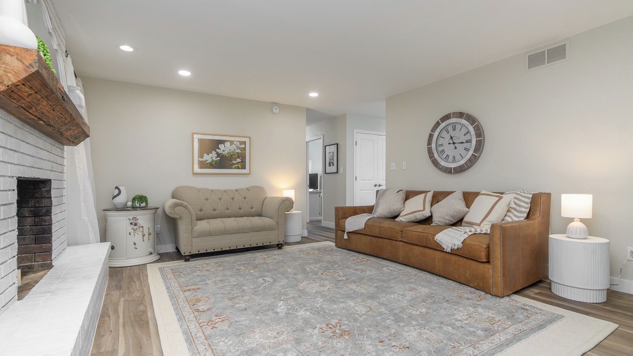 Photo of Bedroom in Jefferson City