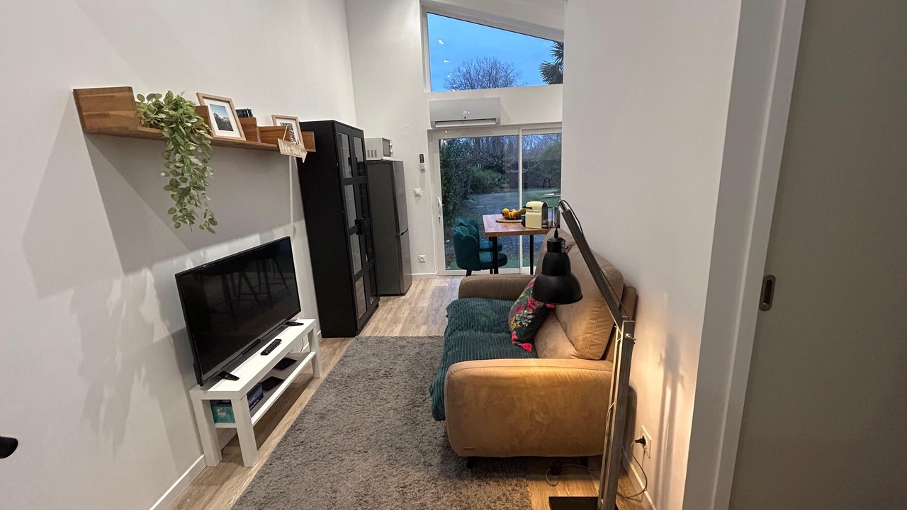 Photo of Livingroom in Seyresse