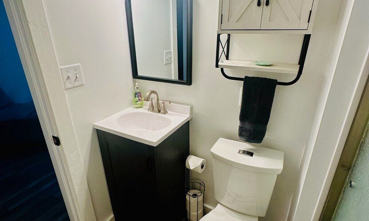 Photo of Bathroom in Sunrise Beach