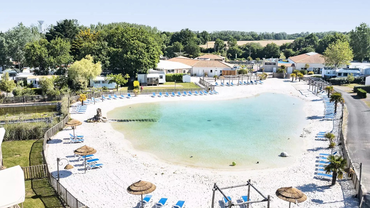 Photo of Outdoor in Landevieille