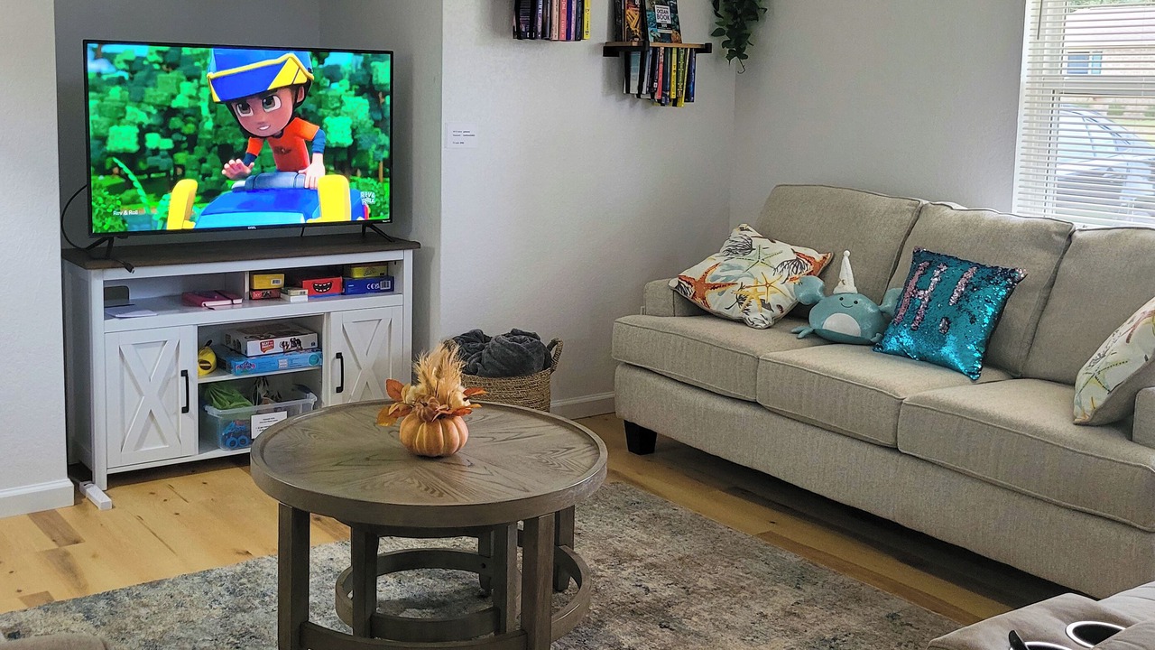Photo of Livingroom in Northwest Pensacola