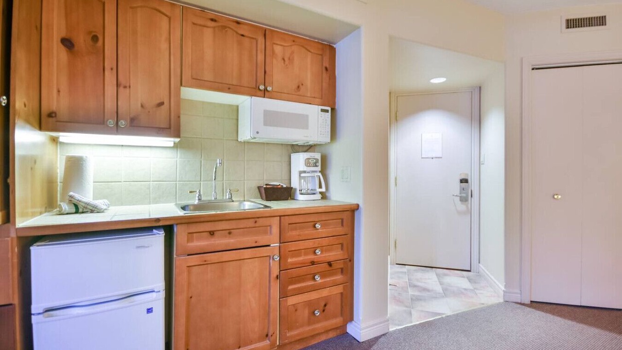 Photo of Kitchen in Oro-Medonte