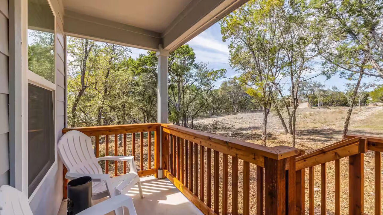 Photo of Outdoor in Highland Lake Estates