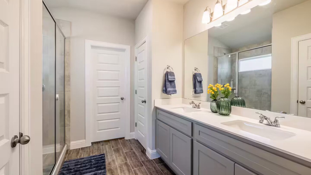 Photo of Bathroom in Highland Lake Estates