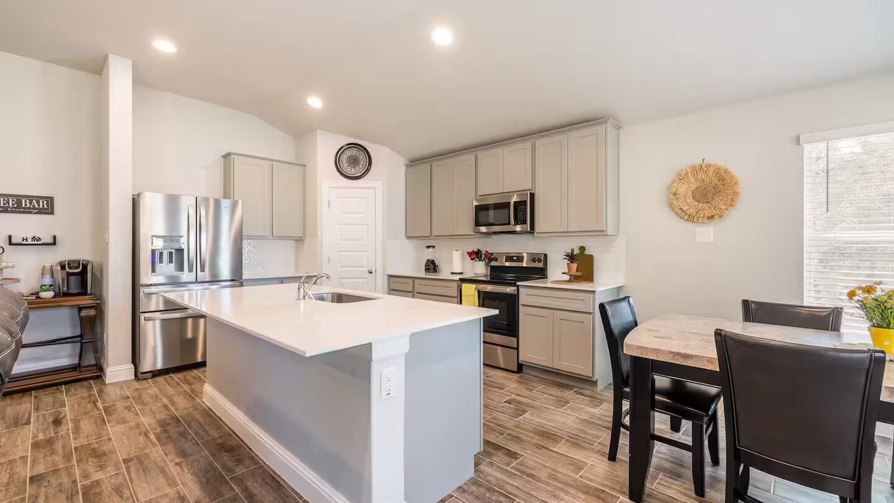 Photo of Kitchen in Highland Lake Estates