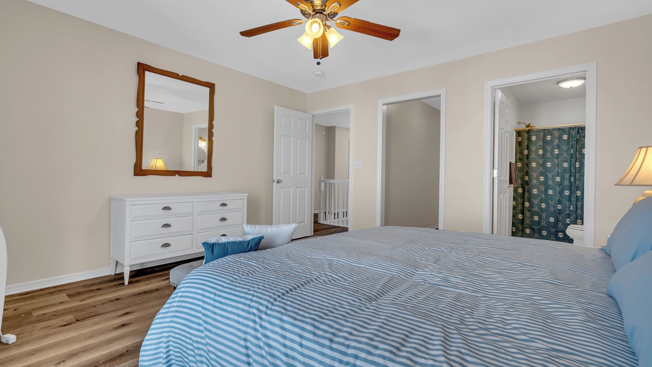 Photo of Bedroom in Keansburg