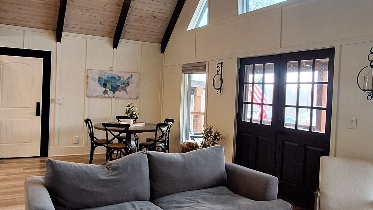 Photo of Livingroom in Denver