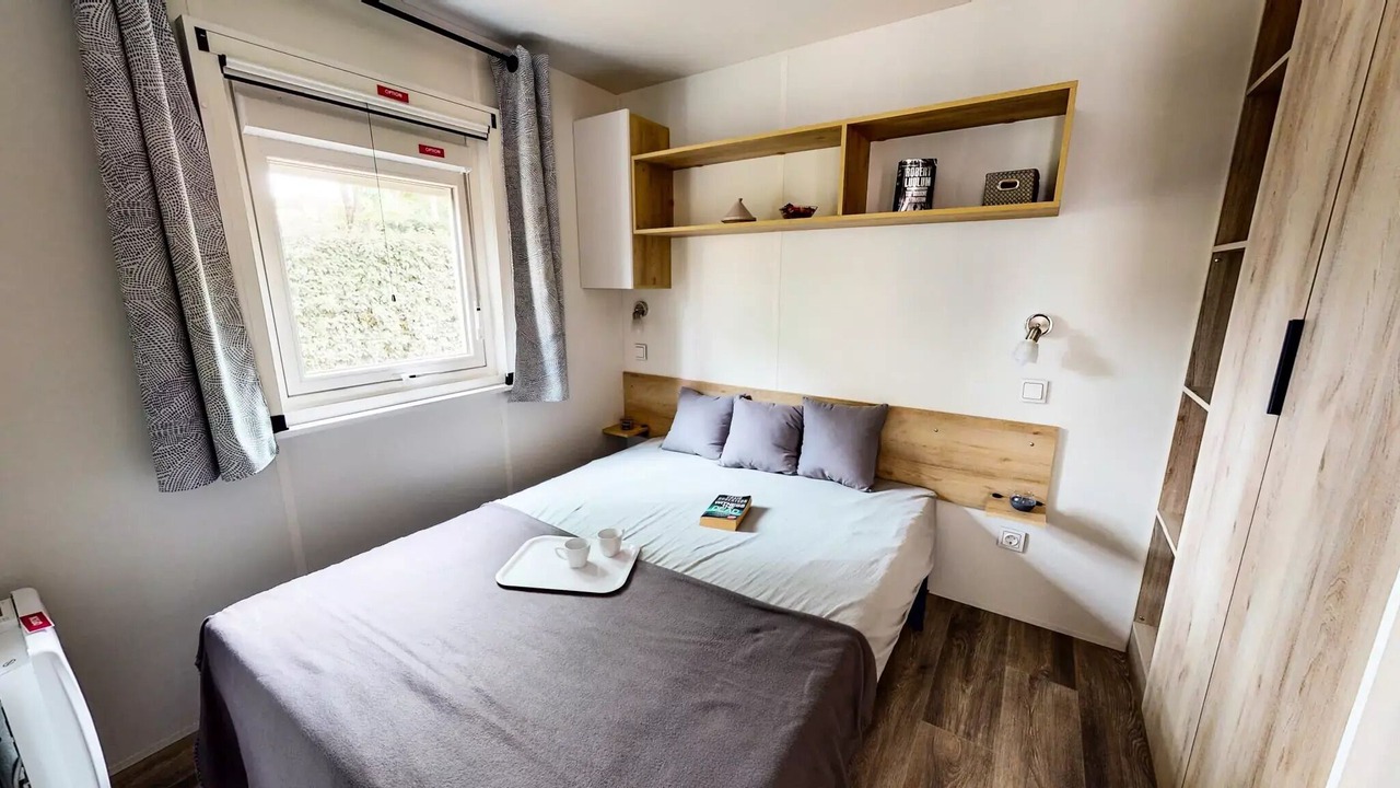Photo of Bedroom in Parentis-en-Born