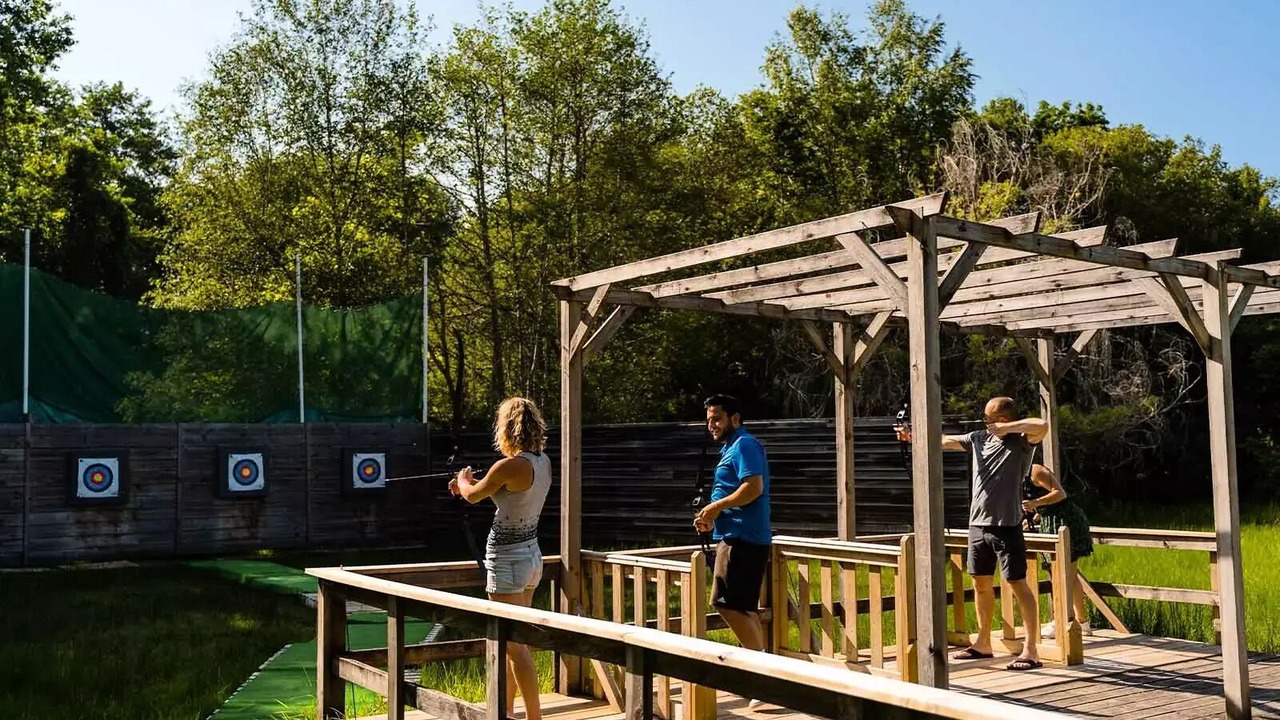 Photo of Outdoor in Gastes