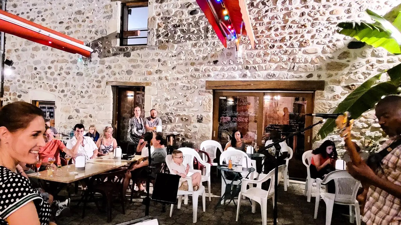 Photo of Outdoor in La Combe