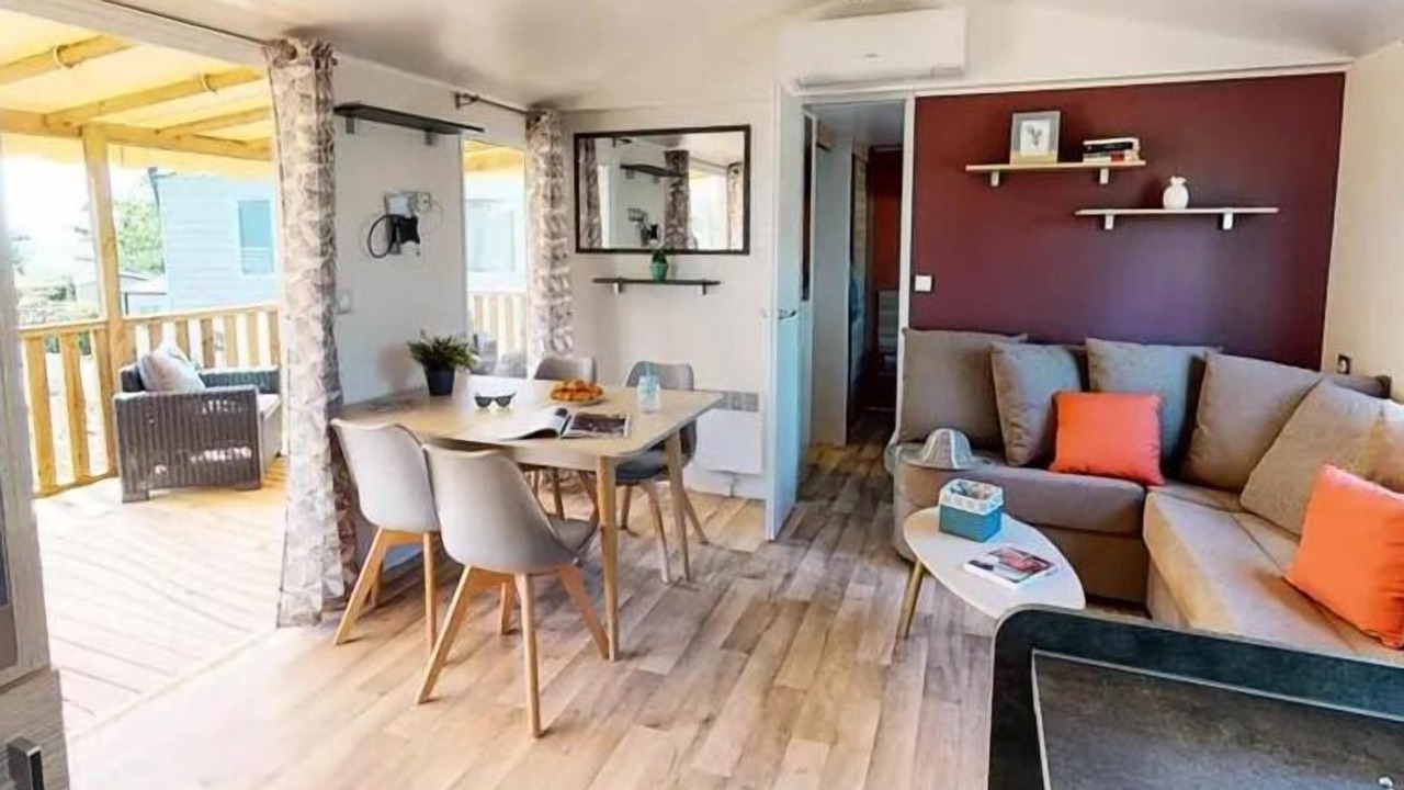 Photo of Livingroom in Condrieu