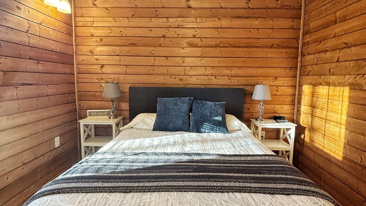 Photo of Bedroom in Montgomery